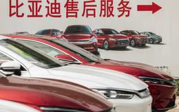 Hãng xe điện lớn nhất Trung Quốc bắt đầu lộ yếu điểm?: Cổ phiếu sụt 30% khiến 45 tỷ USD 'bốc hơi', các mẫu ô tô bị người mua chê 'cũ kỹ'