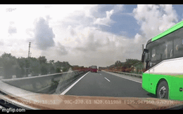 Từ vụ tai nạn hy hữu, Cục CSGT cảnh báo nóng