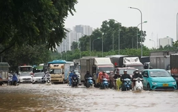 Cấp bách giải bài toán ‘cứ mưa là thành phố ngập sâu, tê liệt’