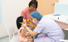 Lương bác sĩ được xếp bậc 2 ngay khi tuyển dụng, nâng phụ cấp nghề ít nhất 70%