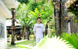 Ca sĩ đắt show hàng đầu miền Tây: Có biệt phủ 4.000m2 to nhất nhì An Giang, đổi xe xoành xoạch hơn 20 lần