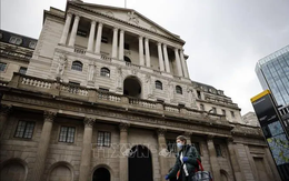 Các ngân hàng trung ương thế giới trong "vòng xoáy" lãi suất