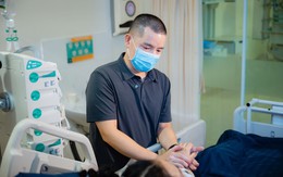 Đúng ngày sinh nhật, người chồng ở Hà Nội quyết định hiến gan cứu vợ dù bác sĩ nói ‘chỉ còn 1% cơ hội sống’: Không món quà nào quý giá bằng sự sống của vợ tôi