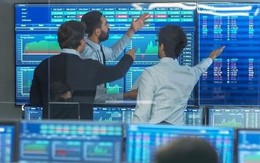 Khối ngoại bán ròng đột biến hơn 3.000 tỷ đồng phiên cơ cấu ETF, đâu là tâm điểm "xả hàng"?