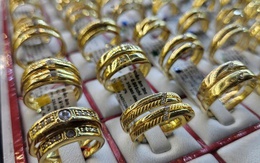 Cuối ngày 1-9, giá vàng tăng vọt, xuất hiện mốc đỉnh mới