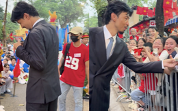 Chỉ đúng 1 hành động, Đen Vâu ẵm ngay điểm 10 tinh tế tại buổi diễu hành A80