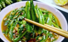 Người Việt thường bỏ qua loại rau "rẻ bèo" nhưng giàu canxi gấp 36 lần canh xương hầm: Giúp giảm cân, chắc xương khớp lại đẹp da