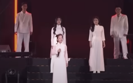 Nữ ca sĩ hát mở màn concert Quốc gia đặc biệt: Là Em Xinh duy nhất mang quân hàm Thượng úy, cực đắt show dịp Đại lễ 2/9