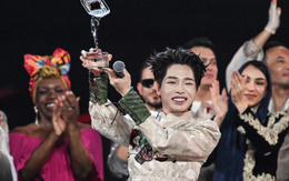 Ngày định mệnh sau đúng 10 năm, Đức Phúc lặp lại "kỳ tích âm nhạc"