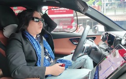 Khoa Pug đang ở Bắc Kạn, cầm 500 triệu bay vội về TP.HCM làm một việc