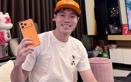 Văn Toàn khoe iPhone 17 mới cứng, hóa ra Hòa Minzy mới là người “quẹt thẻ”: Trừ thẳng 70 triệu vào nợ!