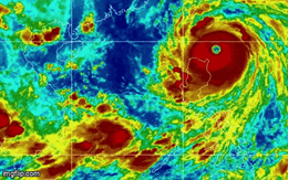 Tin mới nhất về siêu bão Ragasa: Hướng di chuyển phức tạp, mạnh cực đại cấp 17, vào Biển Đông tối nay 22/9
