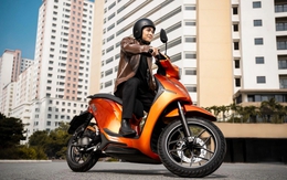 4 mẫu xe máy điện đi được xa nhất, sạc một lần chạy hơn 200km, bất ngờ với 2 cái tên Việt