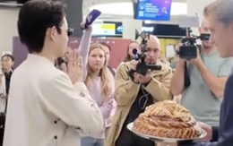 Sao nam Việt đang hot nhất tại Nga: Được đích thân Thủ tướng biểu dương, ngoại hình "lột xác" gây ngỡ ngàng