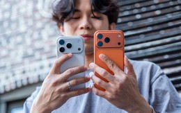 Người mua iPhone 17 bất ngờ gặp chuyện lạ, phải làm sao?