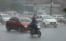 Bão số 9 Ragasa giật trên cấp 17 tiến gần đất liền: Hà Nội sẽ mưa to gió lớn ở đâu, cấp độ thế nào?