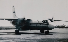 Máy bay vừa cất cánh 20 phút, cơ trưởng và tiếp viên bị khống chế: Một người hùng hạ gục 4 tên không tặc