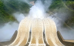 Thủy điện lớn nhất Bắc Trung Bộ xả nước trước bão số 9