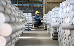 Giá vàng lập đỉnh hơn 3.750 USD/ounce, bạc cao nhất 14 năm: chuyên gia dự báo 'cơn sốt giá' sắp lan sang hai kim loại công nghiệp quan trọng