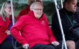 100 ngày đếm ngược huyền thoại Warren Buffett nghỉ hưu, 1 cổ phiếu hàng đầu danh mục có thể tiếp tục bị cắt giảm để bước sang kỷ nguyên mới