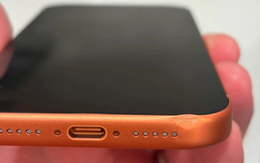 iPhone 17 Pro xước như một “món đồ nhái rẻ tiền”: Apple quá coi thường người dùng, sao cứ cố mua làm gì?