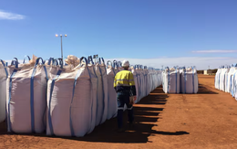 Hàng trăm nghìn tấn hàng từ Lào vừa đổ bộ Việt Nam: Nước ta chi 1,5 tỷ USD gom hàng, Nga, Trung Quốc đều tham gia cuộc đua