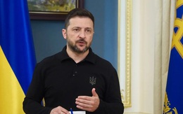 Ukraine - Hungary leo thang căng thẳng