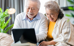 Lương hưu 20 triệu nhưng sẵn sàng cho con dâu một nửa, vậy mà tháng nào cũng thấy con lao đao