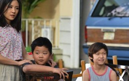 “Mẹ ơi, tại sao bạn mặc đồ hiệu, còn con mặc quần áo rẻ tiền?” – Người mẹ trả lời 1 câu QUÁ HAY!