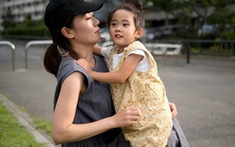 Thấy con nhút nhát, hướng nội, bà mẹ sử dụng 3 phương pháp đơn giản, kết quả đạt được phải khen: Quá cao tay!