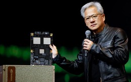 CEO NVIDIA cảnh báo khẩn: Ngành chip Trung Quốc chỉ còn cách Mỹ "vài nano giây"