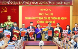 Bộ Nội vụ điều động, bổ nhiệm cán bộ