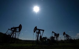 Sau Ấn Độ, Trung Quốc, ông Trump tiếp tục gây áp lực, buộc cả một nền kinh tế ngừng mua dầu Nga