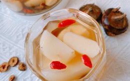 Ăn lê mùa thu tốt ngang dùng thuốc bắc: Cách chọn và ăn lê thế nào để dưỡng ẩm da, bảo vệ phổi, lá lách, dạ dày trong mùa thu