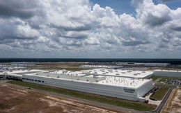 Cảnh sát đột kích công trường siêu nhà máy của Hyundai ở Mỹ, bắt giữ 475 người, hầu hết là công dân Hàn Quốc