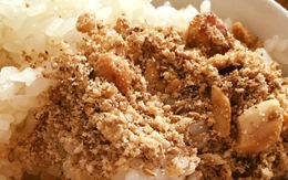 Mỗi ngày 1 thìa hạt này để chống lão hóa, 2 thìa bổ sung canxi: Phụ nữ dùng đều thì khỏi lo loãng xương, già nua