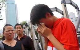 Nam sinh đỗ ĐH danh tiếng, bố mạnh tay chi 50 triệu đồng mở tiệc ăn mừng nhưng khách vừa đến đã khuyên: "Không thi lại là hỏng tương lai"