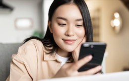 Thường xuyên khen ngợi người khác theo 3 cách này là biểu hiện của người EQ thấp