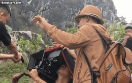 Phó giám đốc VFC nghỉ việc ở tuổi 43: Cha đẻ loạt bom tấn quốc dân, chuyện tình viên mãn cả showbiz ngưỡng mộ