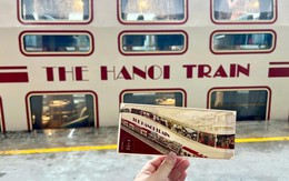 Có gì trên đoàn tàu 2 tầng đầu tiên tại Hà Nội, giá vé tới 550k - 750k?