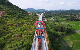 Vay Trung Quốc tổng cộng hơn 4 tỷ USD, Campuchia đã trả nợ cho Bắc Kinh bao nhiêu trong nửa năm qua?