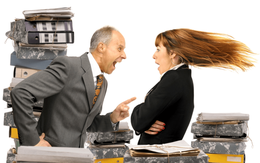 Khi bị sếp mắng, người EQ thấp lập tức xin lỗi hoặc tự ái bỏ đi, người EQ cao ghi điểm nhờ cách trả lời tinh tế này