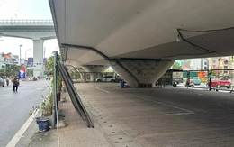 Loạt bãi xe dưới gầm cầu ở Hà Nội trống trơn sau lệnh dừng hoạt động