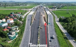 Hình hài nút giao 2 tầng cao tốc Bắc Nam qua Ninh Bình chuẩn bị thông xe