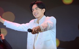 Đan Trường lần đầu tiết lộ về căn bệnh mắc phải suốt nhiều năm qua