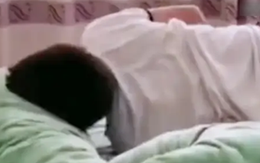 Bé trai 8 tuổi mắc ung thư đại tràng, bác sĩ cảnh báo 2 thực phẩm nhiều người ăn mỗi ngày là nguyên nhân