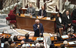 Chính trường Pháp rối ren do bất đồng