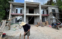 Chi 800 triệu xây nhà cho bố mẹ nghèo ở quê, 3 năm sau, người con chết lặng phát hiện ra sự thật về khối tài sản giấu kín