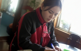 "Buôn chuyện" đồng nghiệp, nữ giáo viên ngơ ngác vì bỗng bị bắt giam: Đúng là hoạ từ miệng mà ra