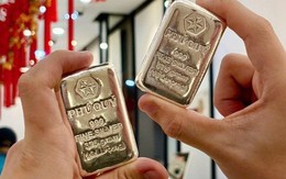 Tăng mạnh suốt nhiều tháng, kim loại quý này lại tiếp tục tìm đỉnh mới